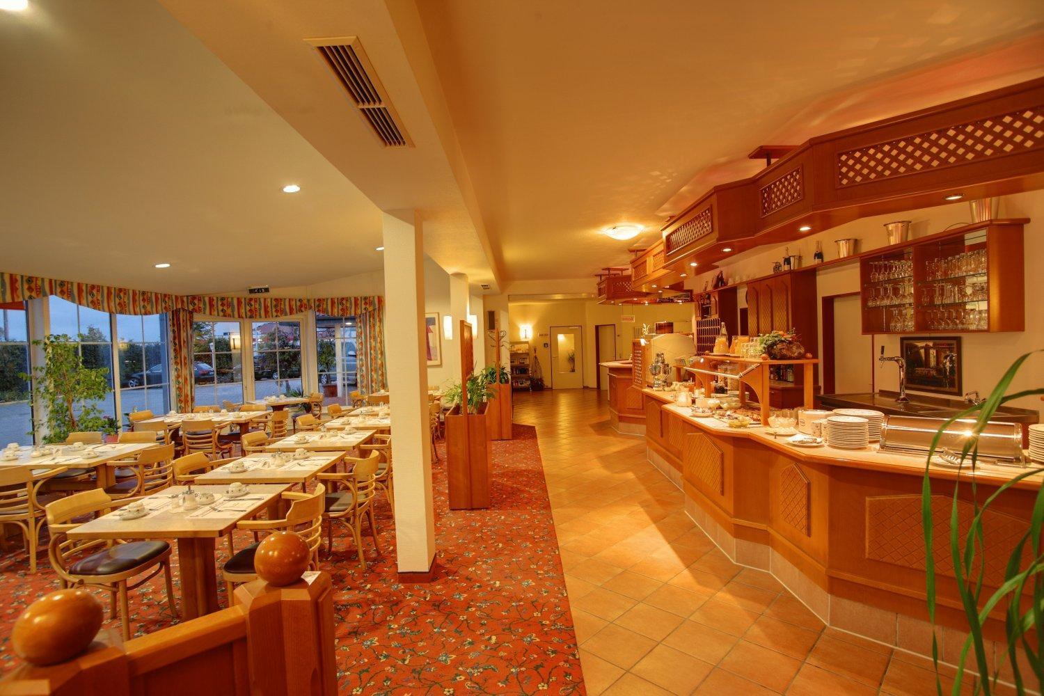 Hotel Montana Lauenau Bagian luar foto